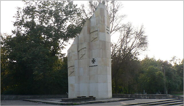 Pruszkow, pomnik wyzwolicielom 1, Przy Księżycu, Pruszków 05-800 - Zdjęcia