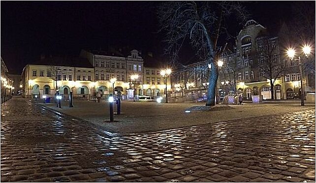 Rynek noca 2, Rynek 22, Bielsko-Biała 43-300 - Zdjęcia