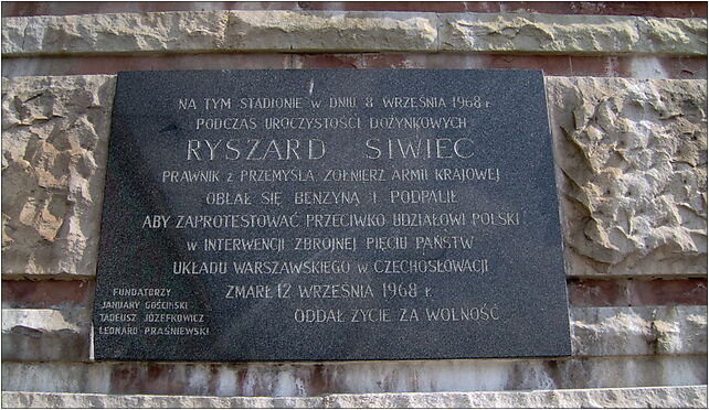 RyszardSiwiecPlaque, Poniatowskiego Józefa, al., Warszawa 03-901 - Zdjęcia