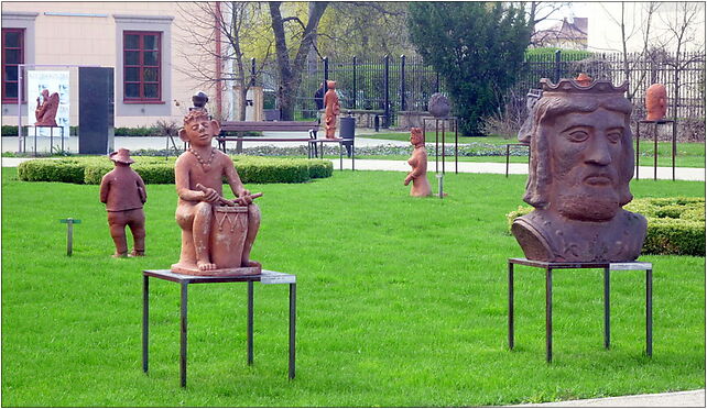 Stalowa Wola-Rozwadow, Muzeum Regionalne 2, Sandomierska 2 37-450 - Zdjęcia