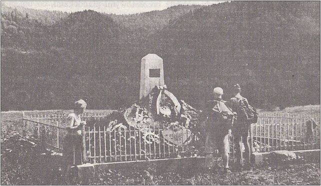 Stary pomnik Swierczewskiego w Jablonkach-Old monument of Swierczewski in Jablonki 38-606 - Zdjęcia