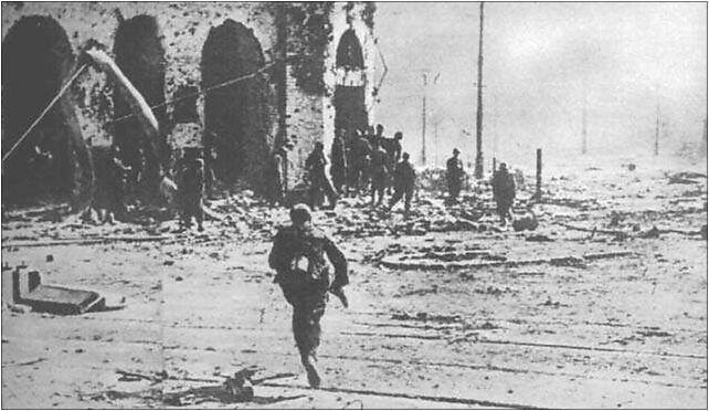 Street fights in in Warsaw Uprising 1944, Corazziego Antoniego 2 00-087 - Zdjęcia