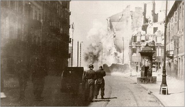 Stroop Report - Warsaw Ghetto Uprising - 36, Nalewki 2, Warszawa 00-158 - Zdjęcia