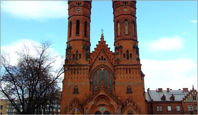 Tarnów, ulica Krakowska, kostel, čelní pohled, Krakowska 46 33-100 - Zdjęcia