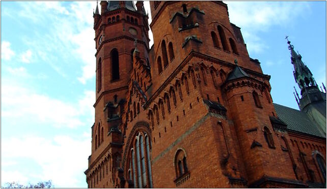 Tarnów, ulica Krakowska, kostel, pohled zblízka, Krakowska 41 33-100 - Zdjęcia