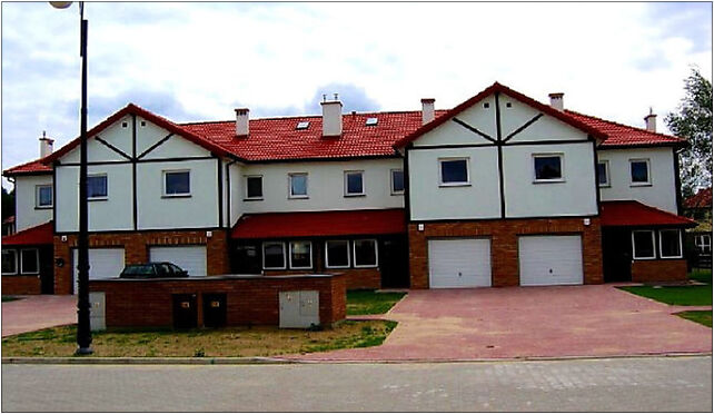 Terraced-houses budki-kozerkowski 4, Cedrowa 7A, Czarny Las 05-825 - Zdjęcia