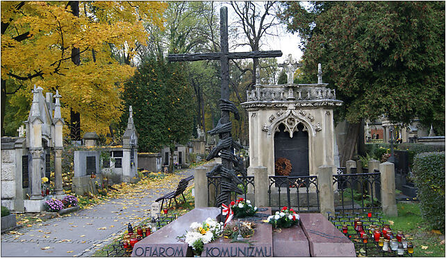 The Victims of Communism Monument,Rakowice Cemetery, 26 Rakowicka street,Krakow,Poland od 31-510 do 31-521 - Zdjęcia