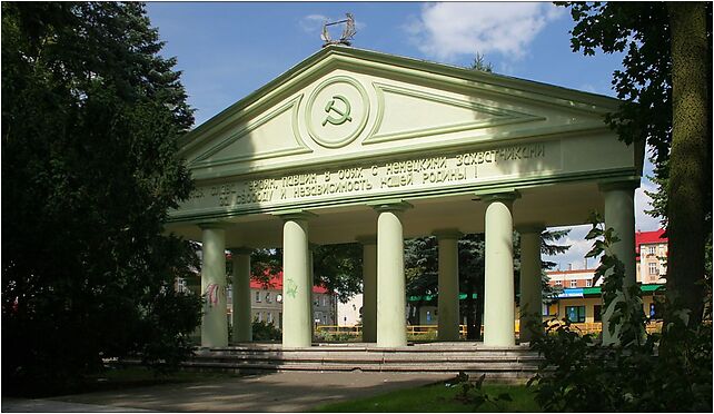 Trzcianka - Mausoleum 01, Pocztowy, pl. 3, Trzcianka 64-980 - Zdjęcia