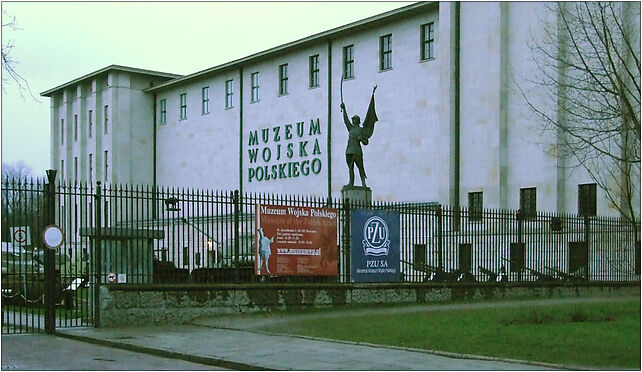Varšava, Śródmieście, Aleje Jerozolimskie, Vojenské muzeum od 00-024 do 00-697 - Zdjęcia