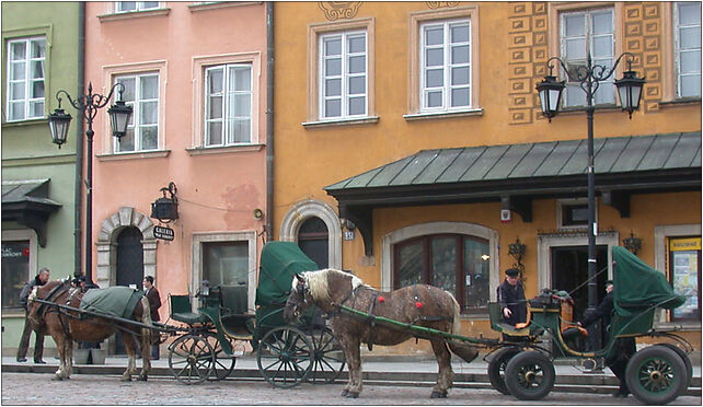 VarsaviaPiazzaCastelloCarrozze, Zamkowy, pl. 1/13, Warszawa 00-267 - Zdjęcia