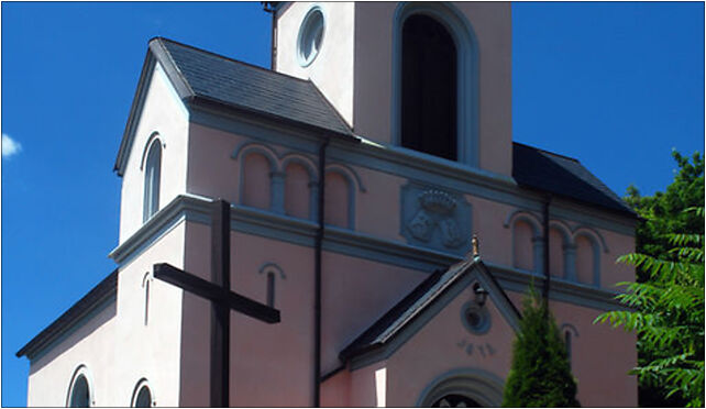 Waplewo kosciol front bok, Waplewo Wielkie, Waplewo Wielkie 82-410 - Zdjęcia