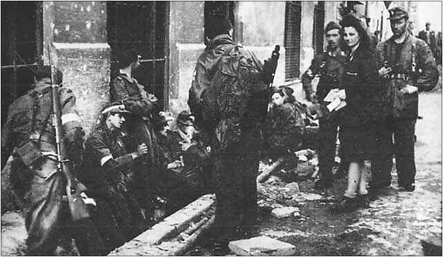 Warsaw Uprising Batalion Zośka - Warecka 1 (1944), Nowy Świat 58A 00-363 - Zdjęcia