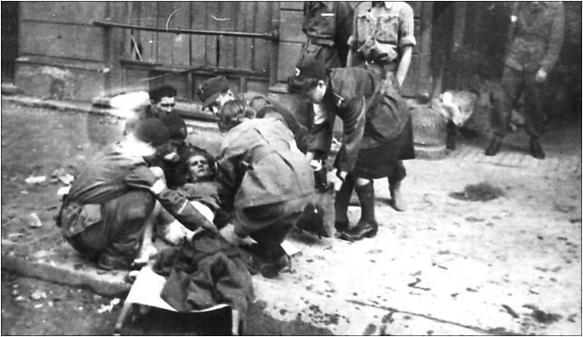 Warsaw Uprising by Joachimczyk - Evacuation of Wounded - 12352 00-020 - Zdjęcia