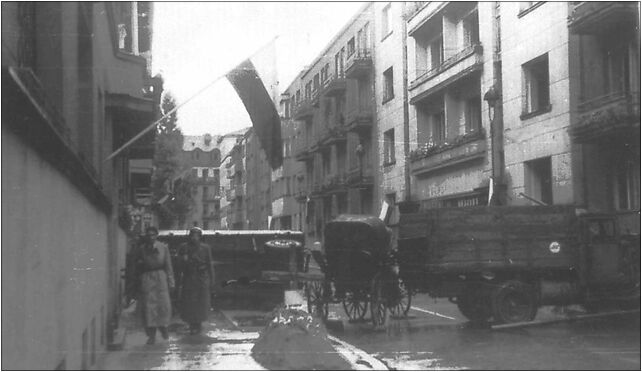 Warsaw Uprising by Szober - Ulica Smulikowskiego, Tamka 3, Warszawa 00-349 - Zdjęcia