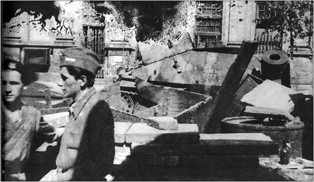 Warsaw Uprising by Tomaszewski - Szpitalna - chwat 1, Tamka 22/24 00-349 - Zdjęcia