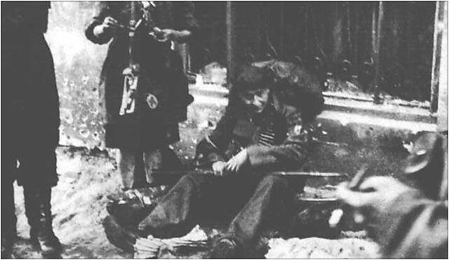 Warsaw Uprising by Tomaszewski - Warecka 18, Nowy Świat 58A 00-363 - Zdjęcia