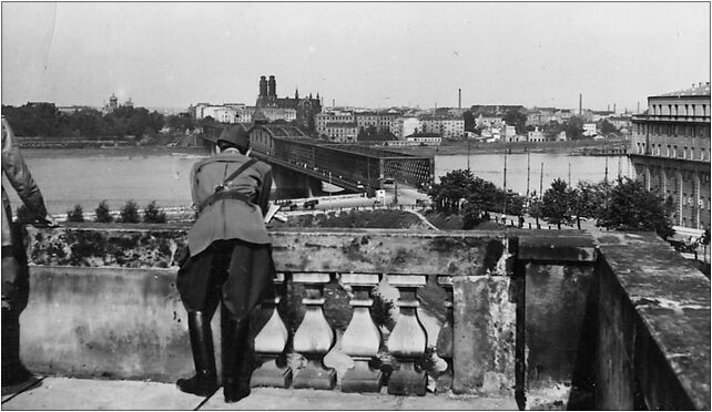 Warsaw during WWII - Kierbedź Bridge, Nowy Zjazd, Warszawa 00-301 - Zdjęcia