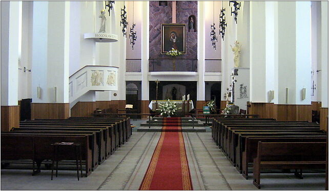 Wasilków - Kościół Najświętszej Marii Panny Matki Miłosierdzia wnętrze 16-010 - Zdjęcia