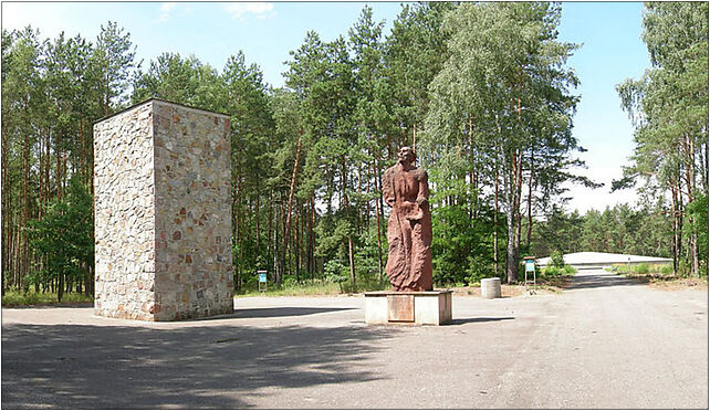 Wikipedia-sobibor-4, Żłobek Duży, Żłobek Duży 22-200 - Zdjęcia