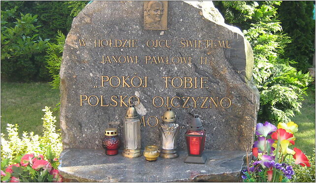 Wolin - pomnik JPII, Rynek 6, Sułomino 72-510 - Zdjęcia
