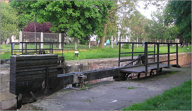 Wrocław, woda, 2010-05-22 - 261, Grodzka, Wrocław 50-115 - Zdjęcia