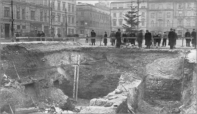 WWII Krakow - 09, Rynek Główny 1, Kraków 31-005 - Zdjęcia