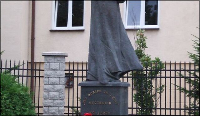 Ząbki-Pomnik-Księdza Jerzego Popiełuszki-podkaster, Ząbki 05-091 - Zdjęcia
