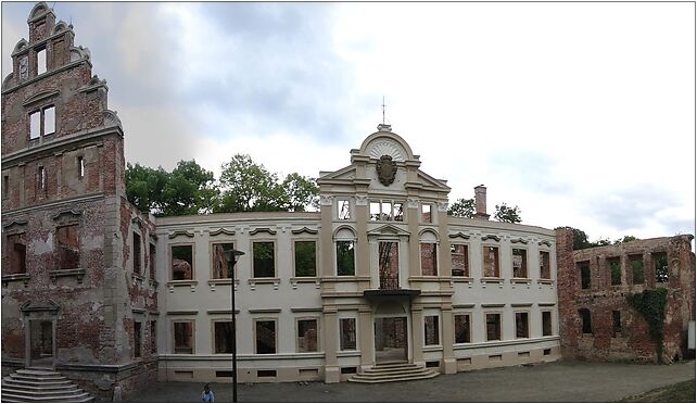 Zmigrod-pałacHatzfeldów, Rzeźnicza 8, Borek 55-140 - Zdjęcia